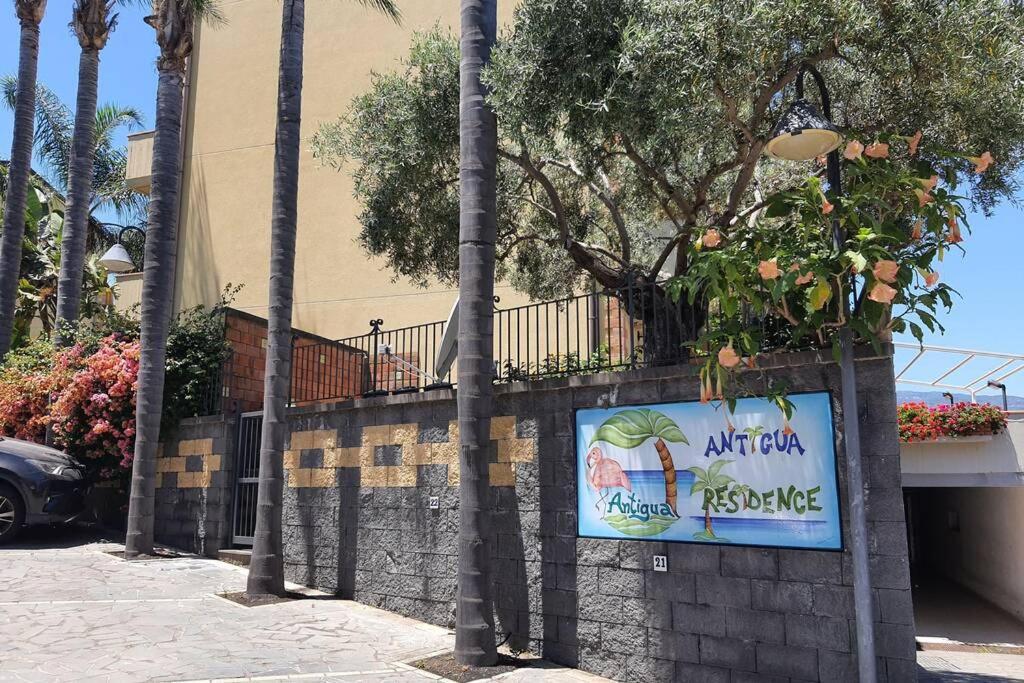 Sicilia, Mansarda Le Due Terrazze Apartment Mascali Exterior foto